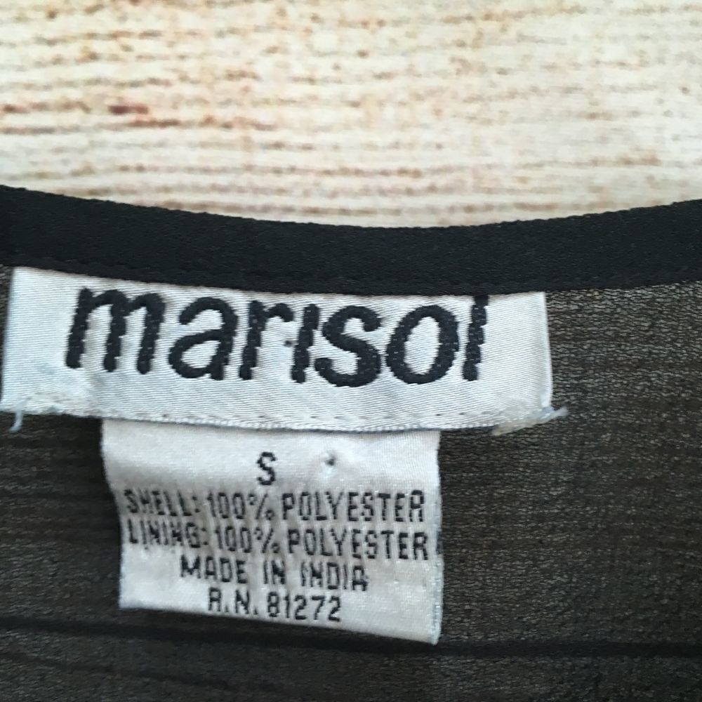 VINTAGE MARISOL EMBROIDERED TOP IN BLACK - Picture 5 of 8